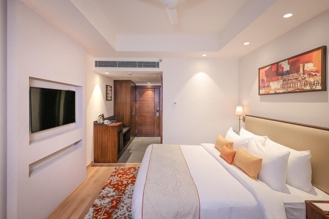 Regenta Dehradun By Royal Orchid Hotels Limited 外观 照片